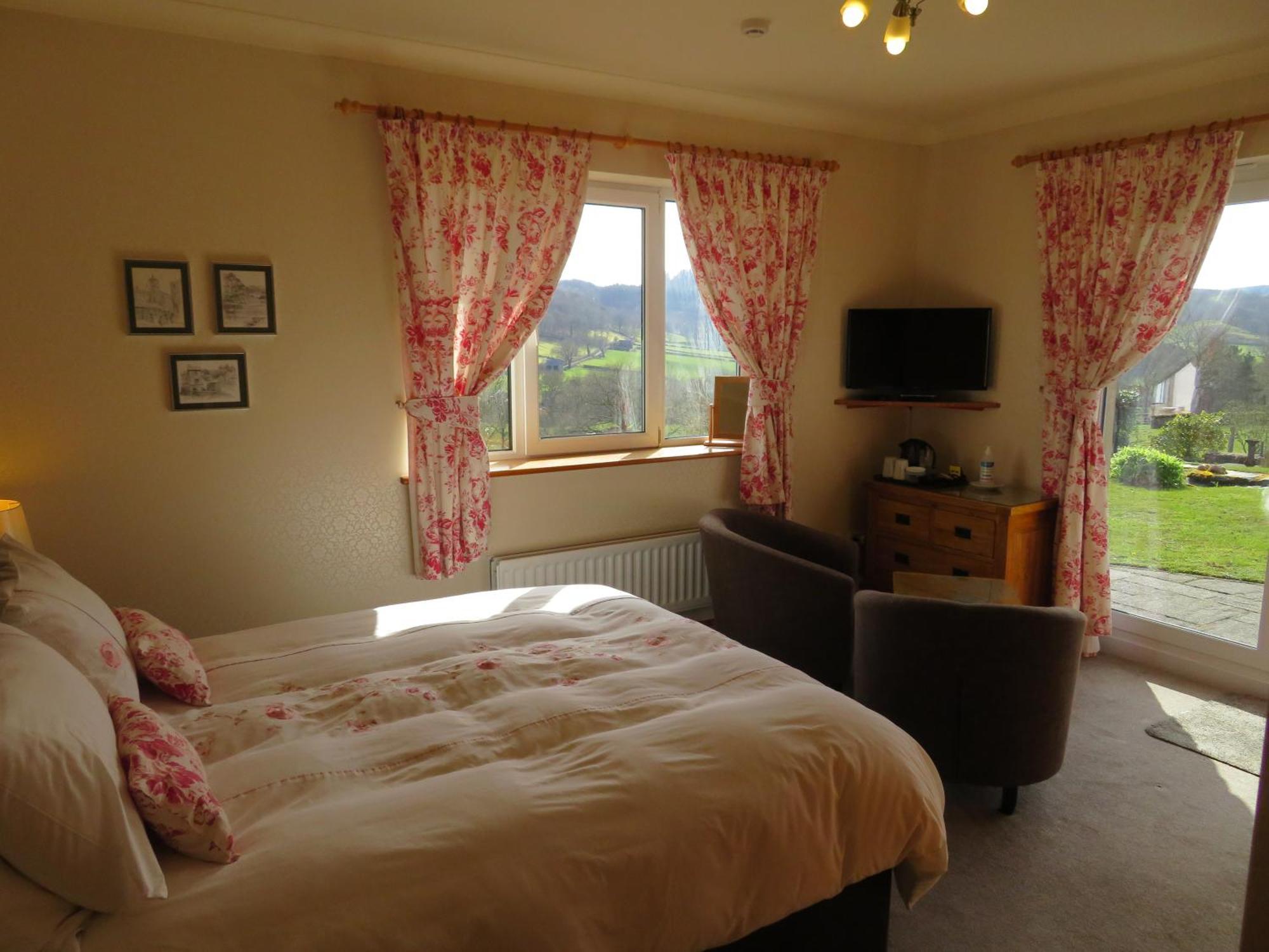 Heulwen Guest House Dolgellau Exterior photo